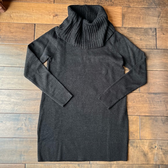 H&M Dresses & Skirts - H&M Basic Womens Small Black cowl Neck Sweater Dress